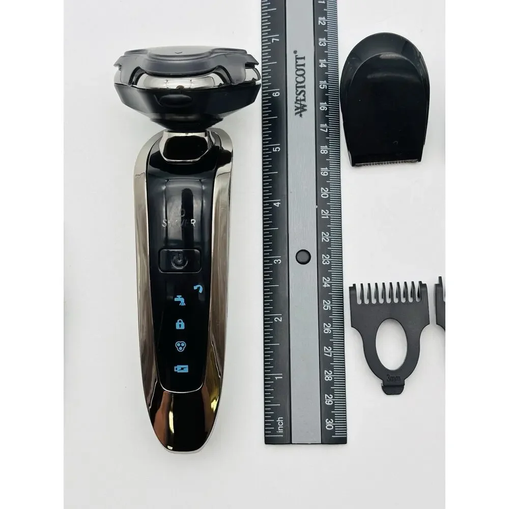 3 in 1 4D rotary electric shaver. Tested. Works. With Cord And Attachments